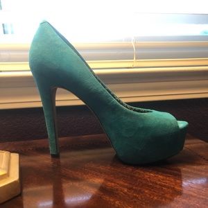 Jessica Simpson shoes